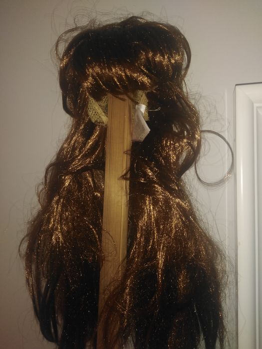 Peruka brązowe długie włosy dla dzieci