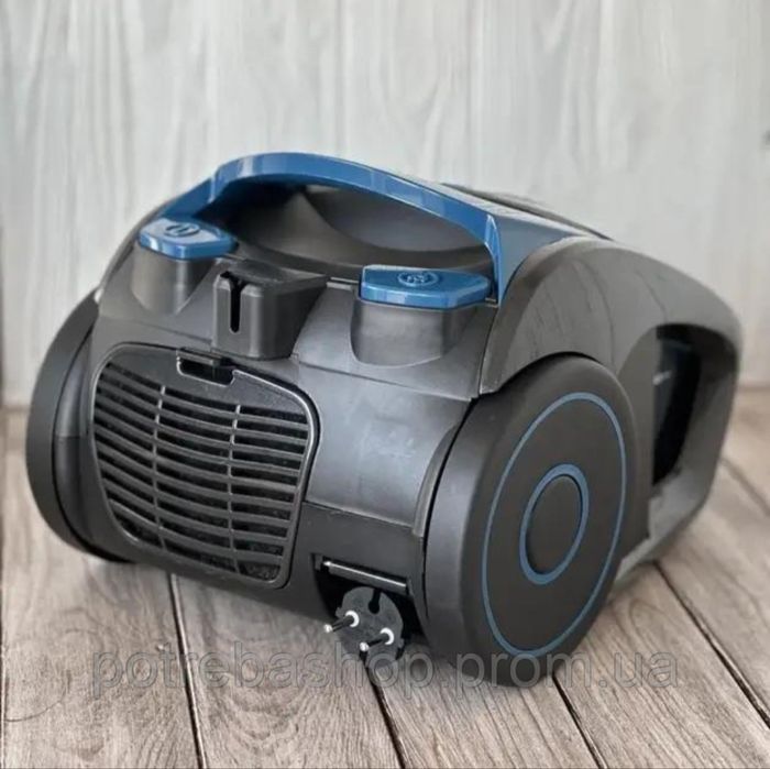 Контейнерный пылесос Rainberg RB-652B 3700W без мешка.