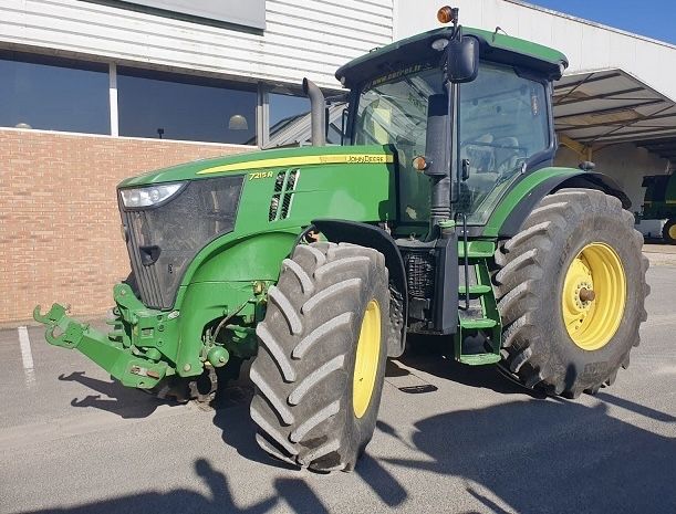 trator john deere 7215R
