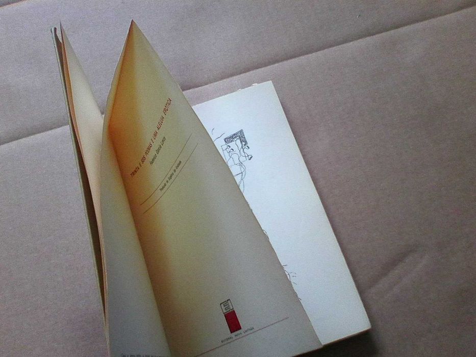 Trinta e seis poemas e uma aleluia erótica