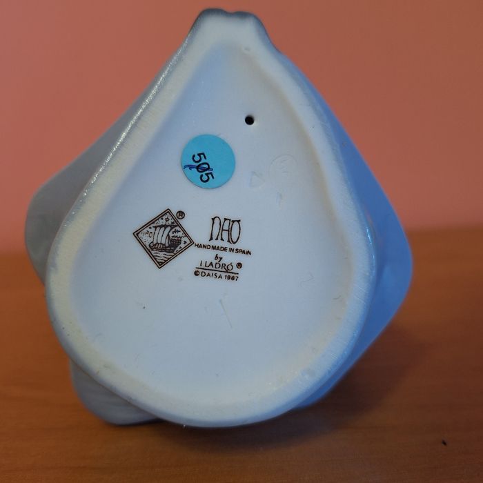Фігурка / статуетка Nao by Lladró