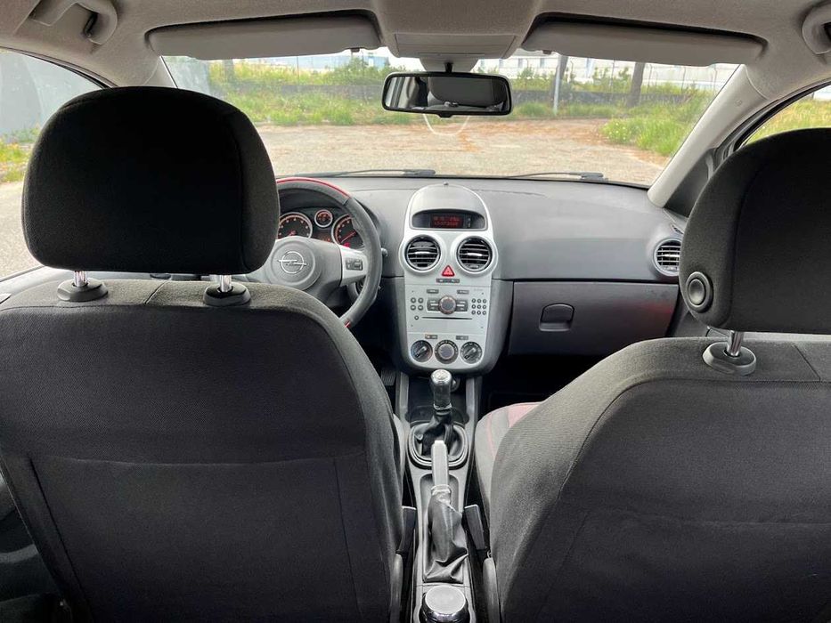 Opel Corsa 1.2 80cv Sport