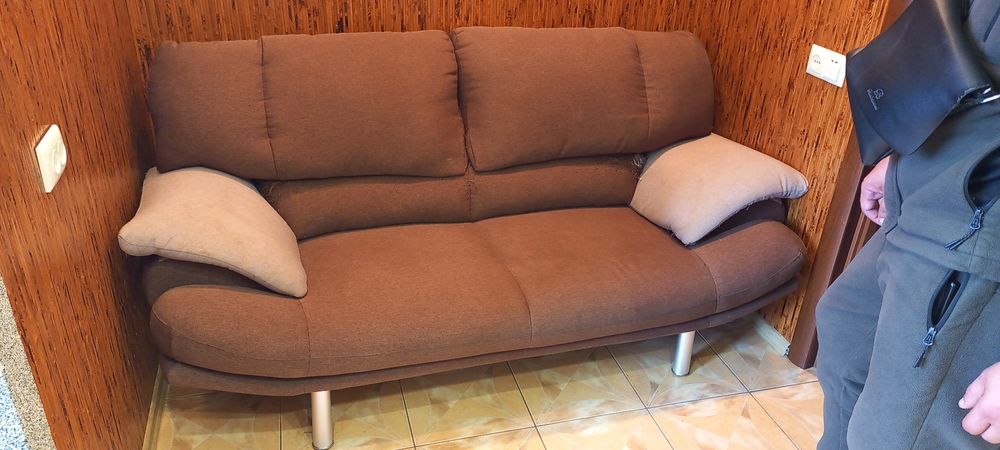 Мягке крісло, не розкладне з одним дефектом