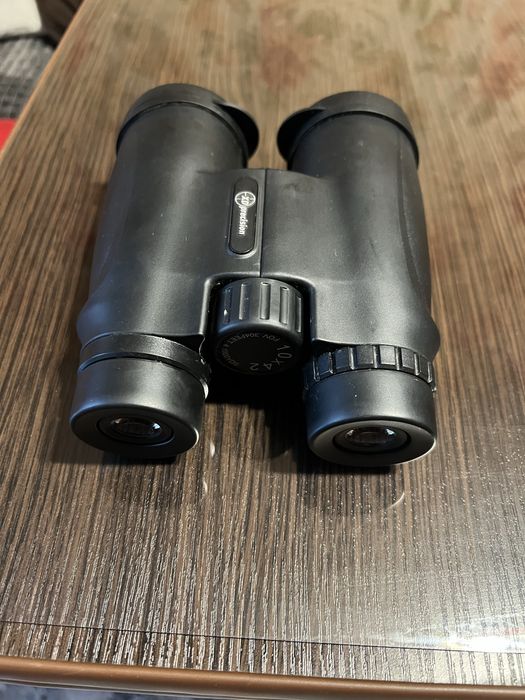 Бінокль xd precision 10x42