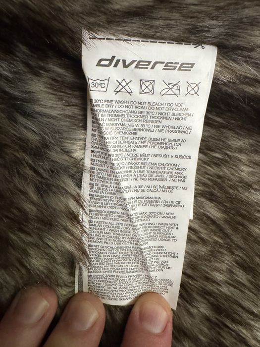 Diverse Tiamira kurtka z kapturem damska rozmiar XS