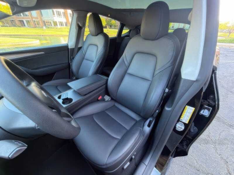2025 Tesla Model Y Long Range