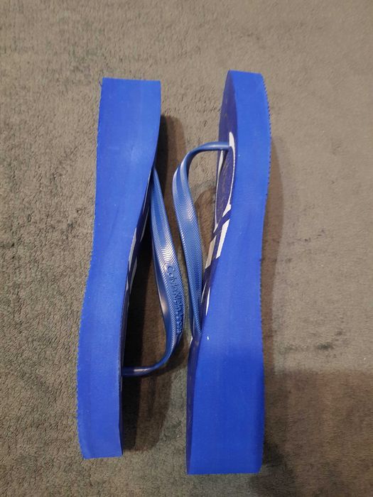 40 Calvin Klein 8US japonki Tesse RE9734 niebieskie białe CKJ nowe