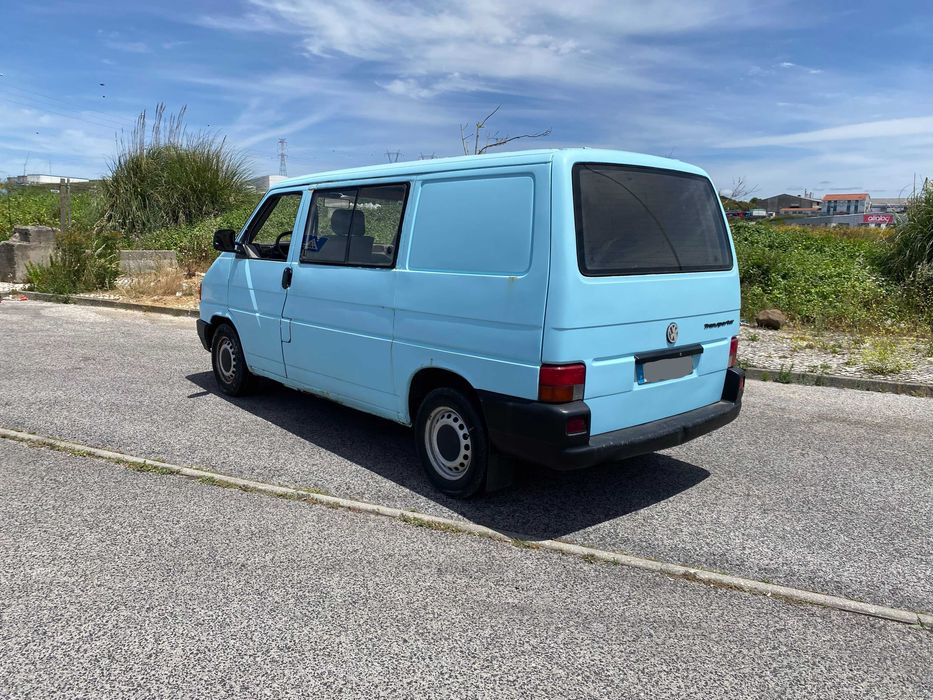 Volkswagen Transporter T4 2.4D