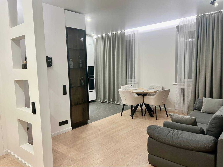 3-к квартира з ремонтом 2022 року. Пр. Олександрівський. (404673)