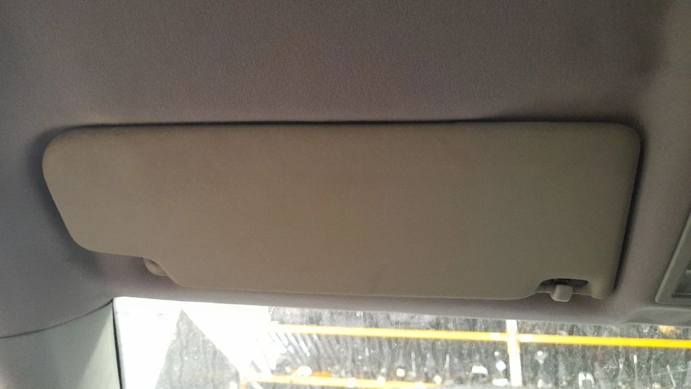Pála de sol esquerda VOLKSWAGEN Polo (9N)