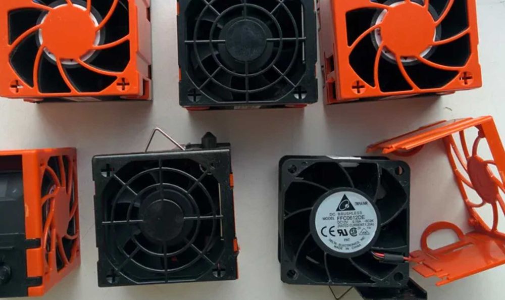 Потужний вентилятор-турбіна  60 мм 12В  1.2 А 8500 об/хв