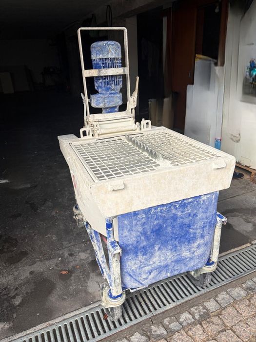 Maquina de projetar gesso