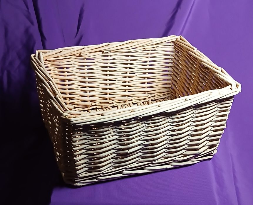 Cesta de vime claro