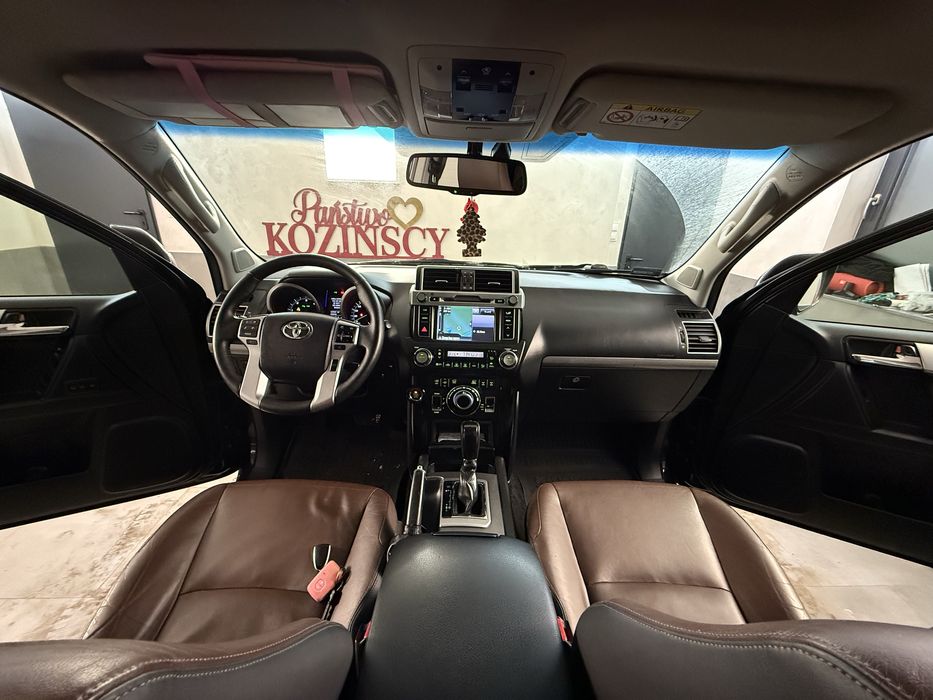 Toyota Land Cruiser .JBL. Bogate wyposażenie/2 właściciel.
