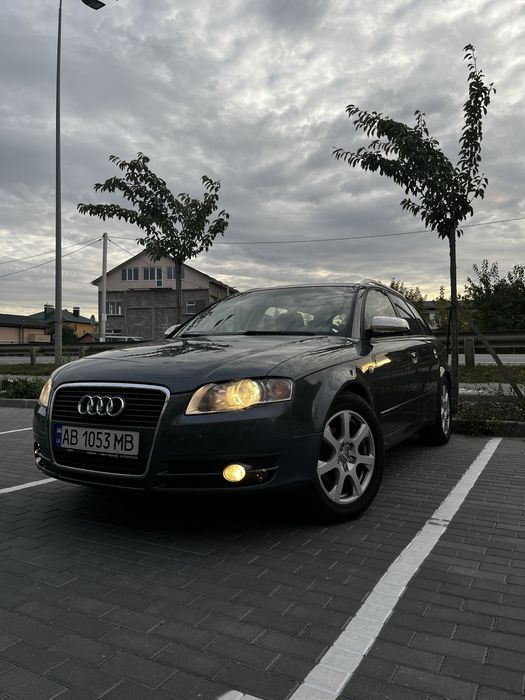 Продам Audi a4b7 2.0