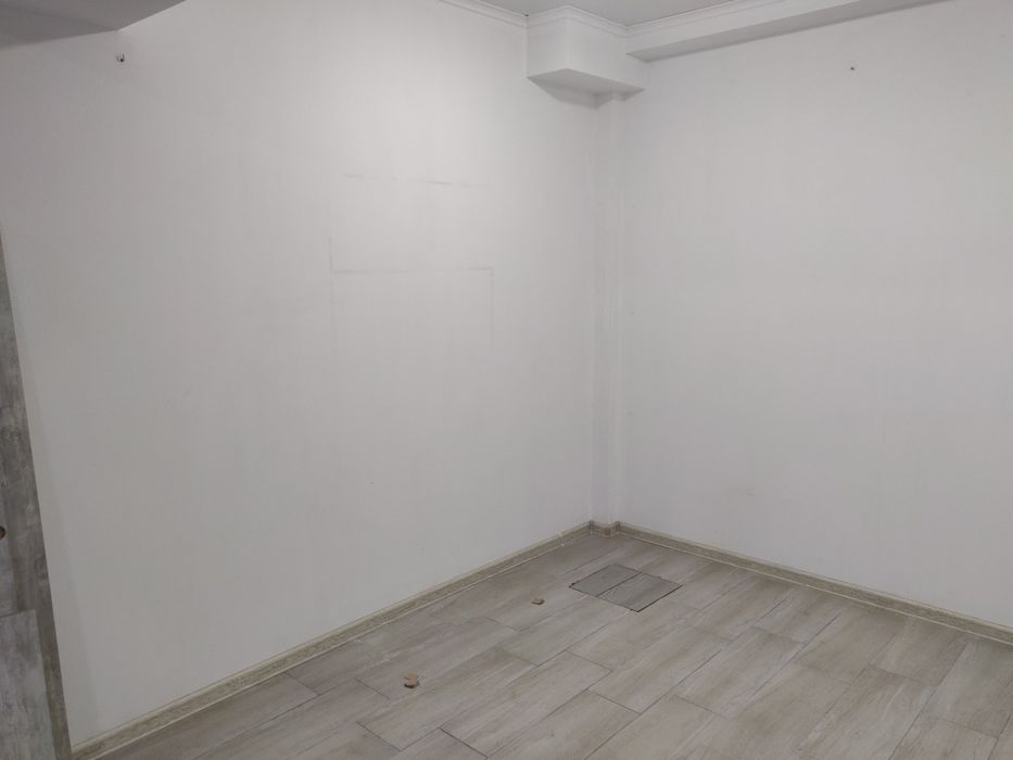 Помещение/офис, в центре, р-н ун. Украина, ул Жаботинского 47