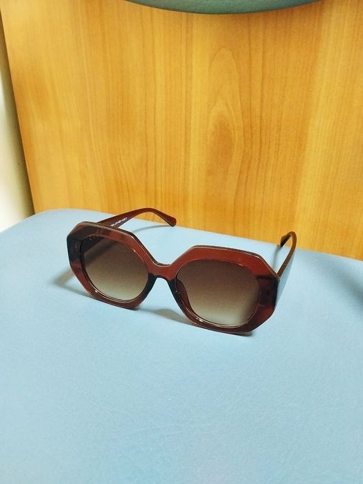 Женские солнцезащитные очки