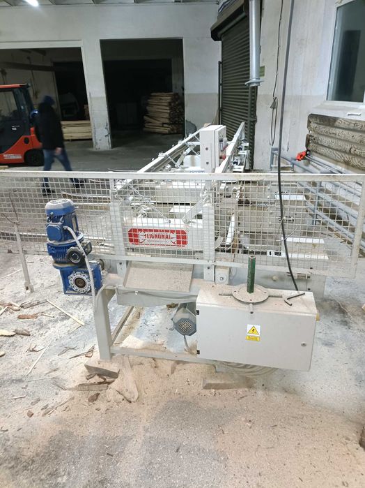 Formatówka do deski paletowej LIGNUMA MN-4 (obrzynarka , docinarka )