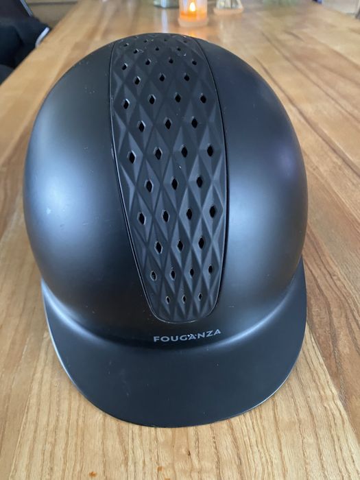 Kask jeździecki 56 cm czarny