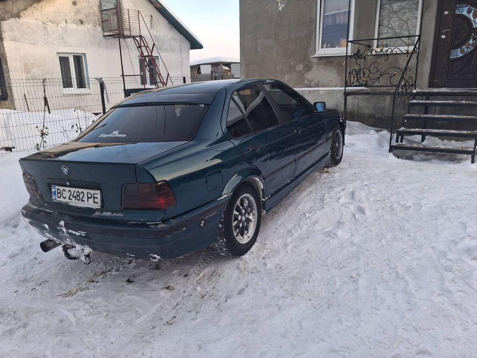 Продам бмв е 36   .