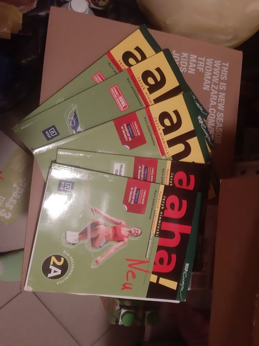 Język niemiecki aha podręcznik z ćwiczeniami używ 1A 1B 2A 2B