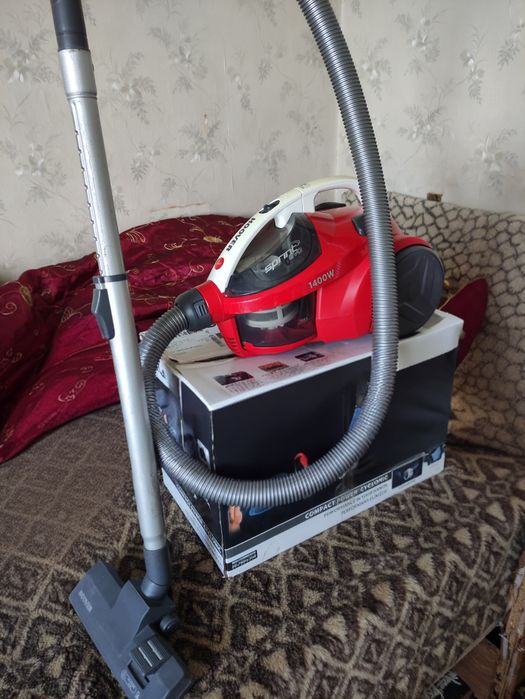 Пилосос Hoover 1400 Bт