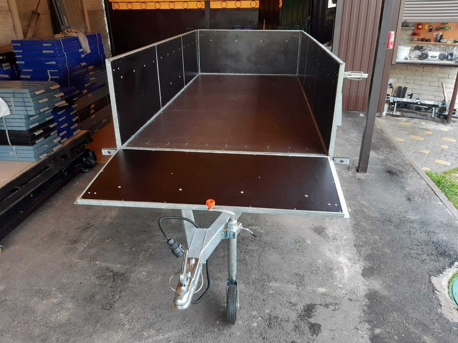 Прицепы в Чернигове. Двухосный Оцинкованный с бакелитовой фанеры