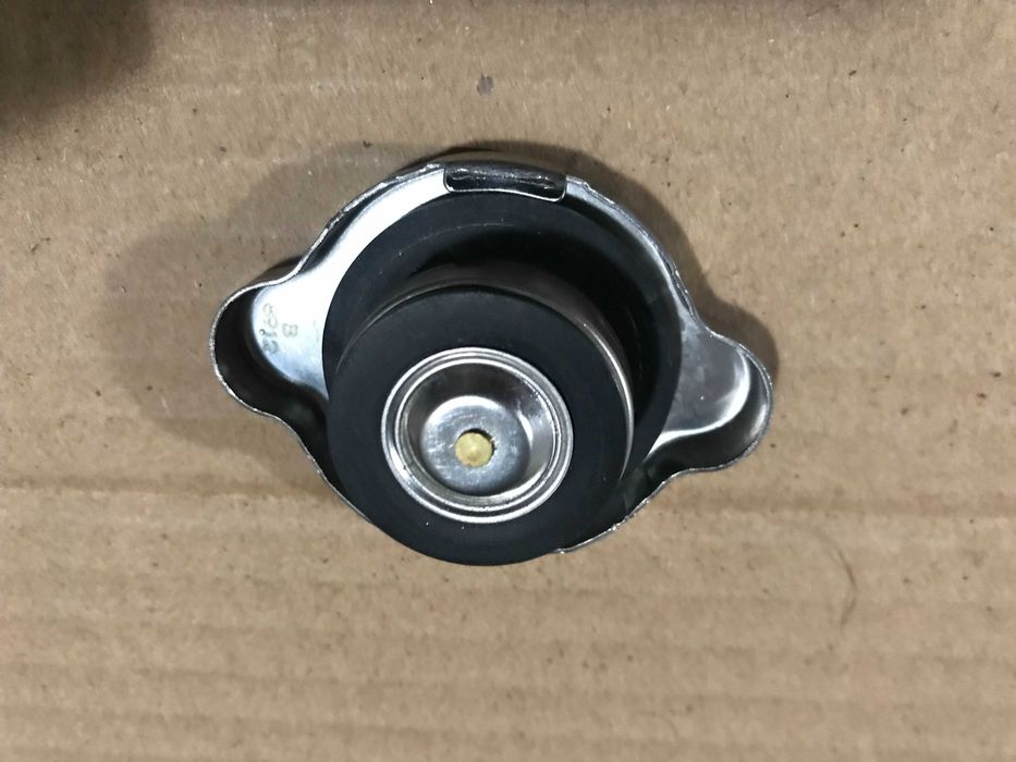 Бачок Nissan Leaf 2018-