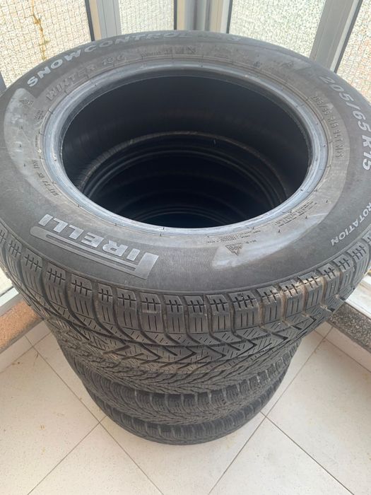 Pneus 205 65 R17