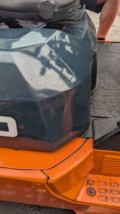 Продам вилковий навантажувач Toyota 02-7fg40