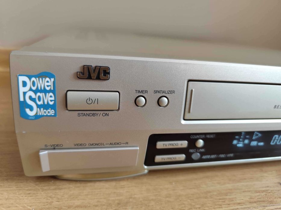 Magnetowid Super VHS JVC HR-S7500