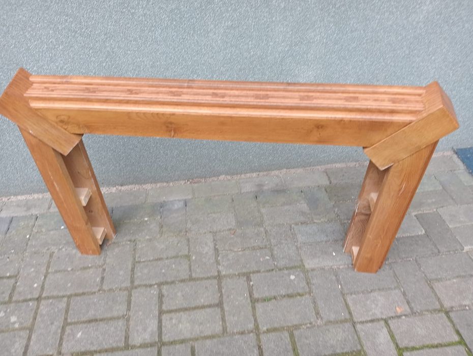 Dębowa półka, obudowa kominka