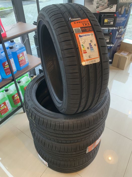 NOWA Opona opony letnia letnie 235/40R19 TRACMAX X-PRIVILO