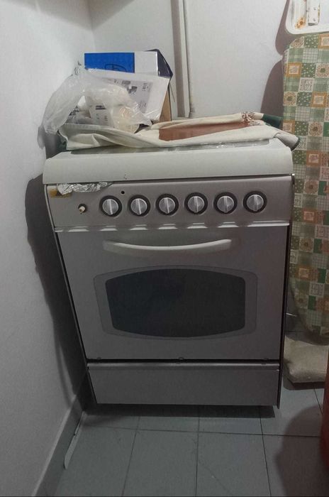 Móveis semi-usados
