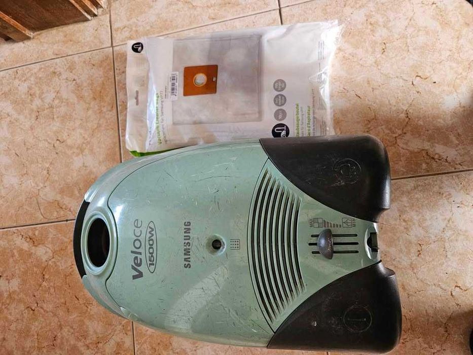 Aspirador Samsung VC-7415V com saco, ler descrição