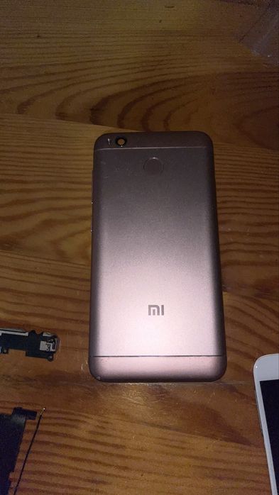 Części do Redmi 5A na sprzedaż