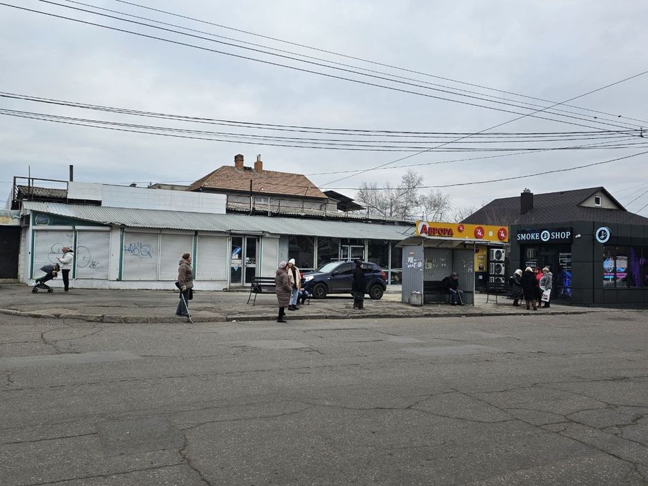 Аренда фасадного нового  помещения на Северном 67м 65000грн