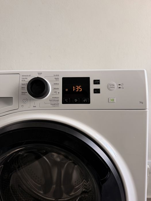 Máquina de lavar 7kg Hotpoint