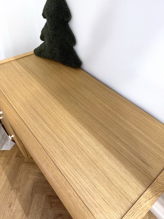 Преміальний письмовий стіл зі шпону дуба - стан нового