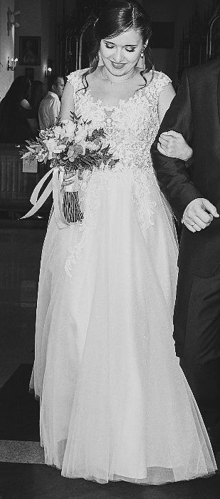 Piękna suknia ślubna