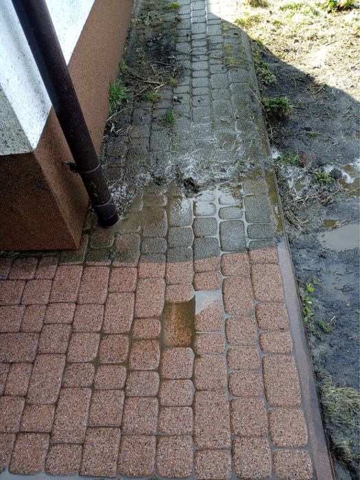 Mycie malowanie elewacji dachu w kostki Brukowej