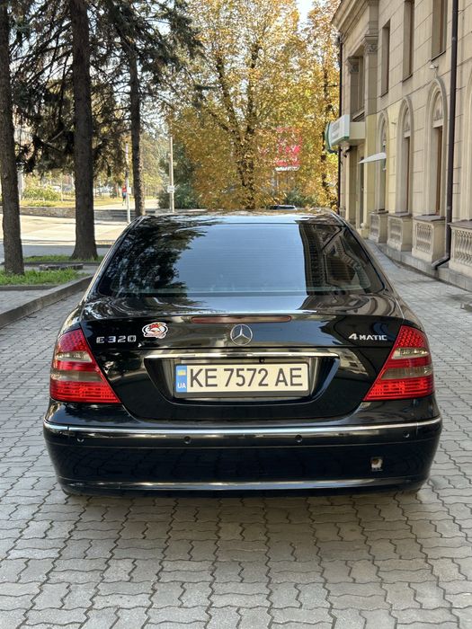 Mercedes W211 3.2 газ/бенз 2005 год avangard
