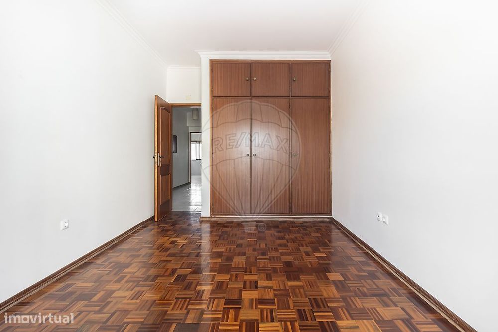 Apartamento T2 para arrendamento
