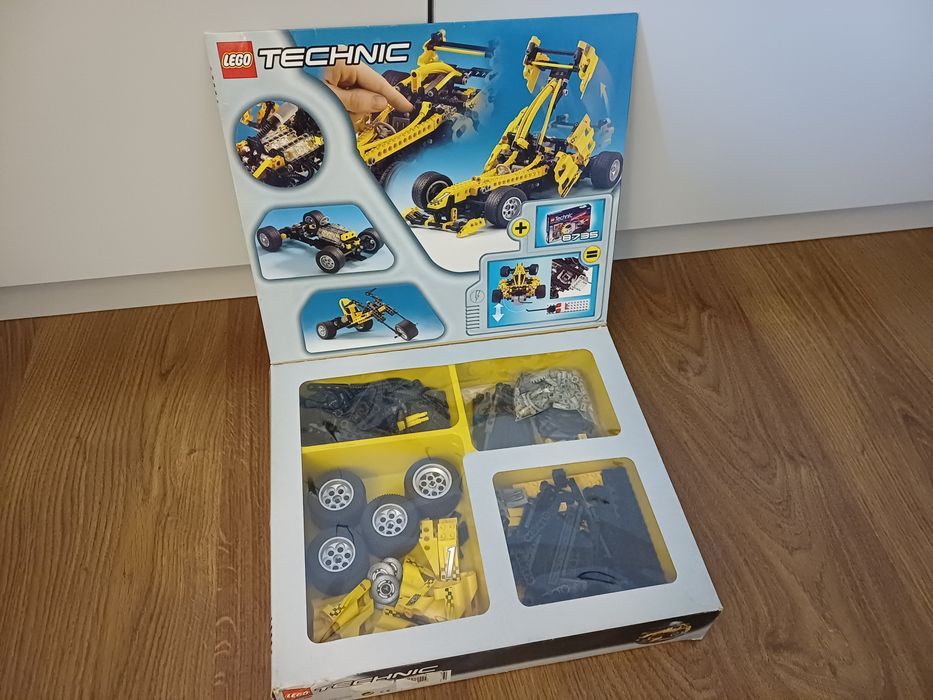 Lego Technic 8445 Indy Storm - rok 1999