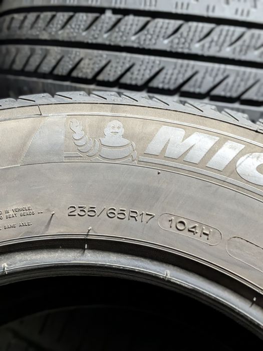 Резина зима зимові 235 65 r17 Michelin колеса шини Gtyres
