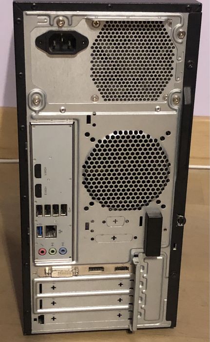 ACER ASPIRE TC-780 i7-7700 GeForce GTX 1050 8GB