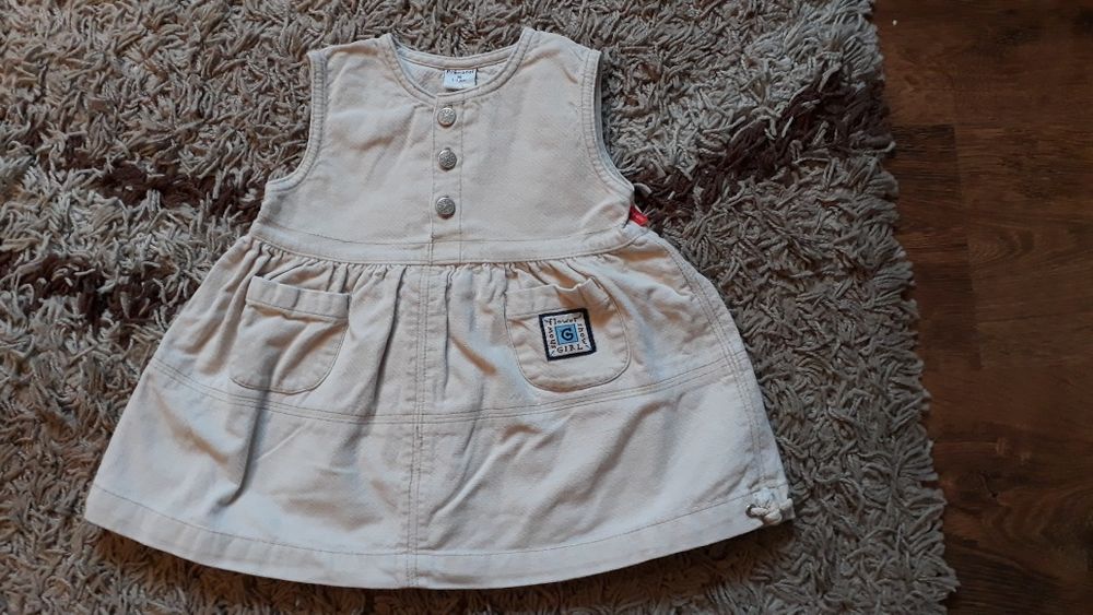 Śliczna sukienka 86