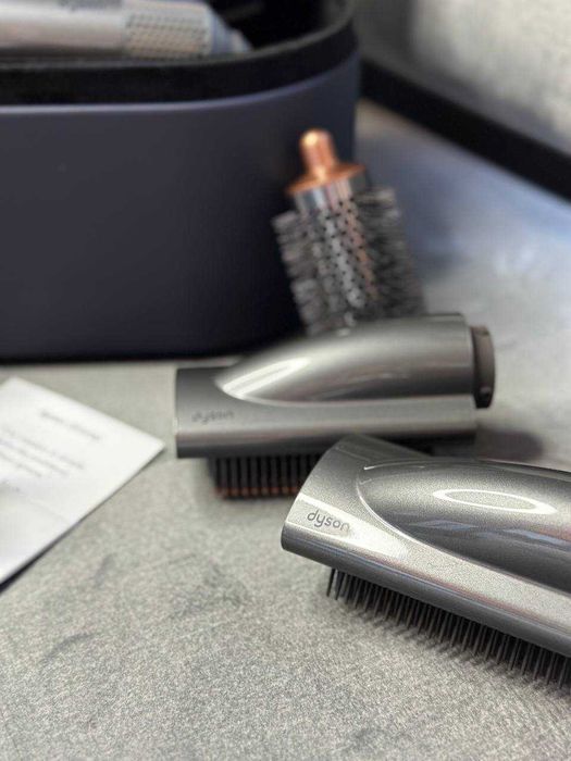 Dyson HS05 Nickel/Copper — Максимум результату без шкоди волоссю