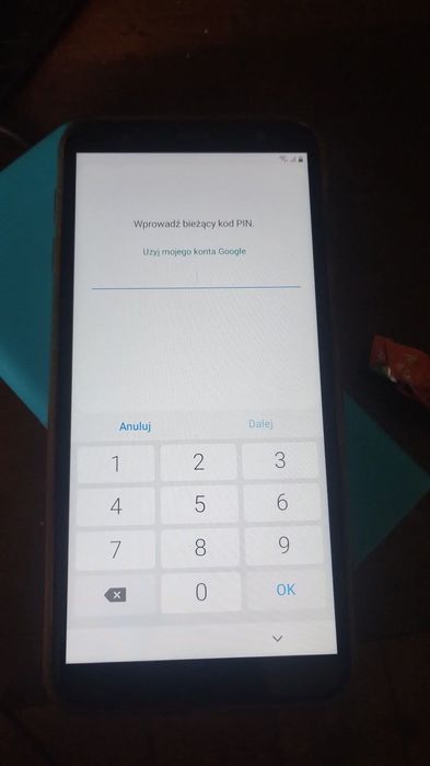 Zablokowany telefon kodem  PIN