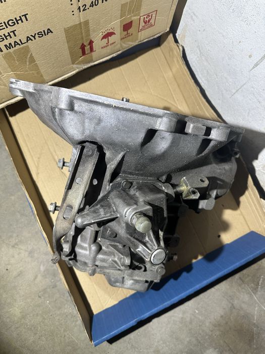 Caixa de velocidades opel corsa B